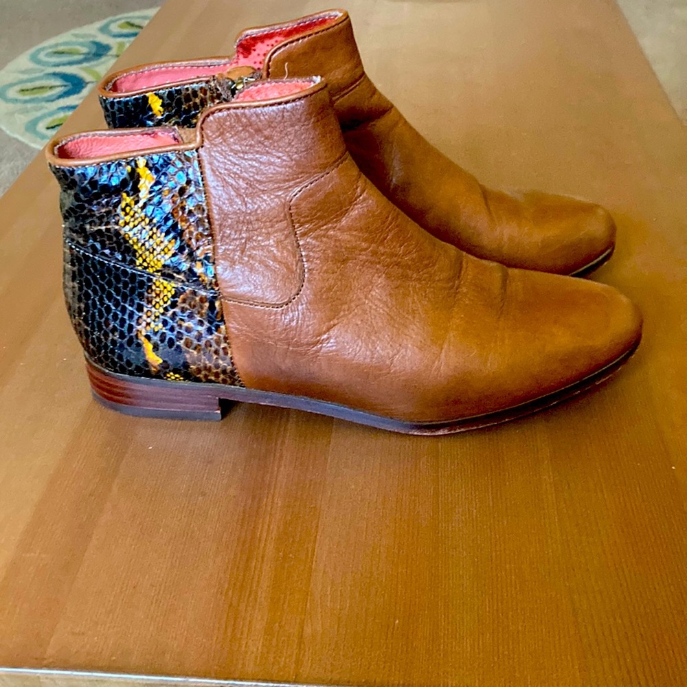 Rebecca Minkoff Brown Leather Ankle Boot size 7M